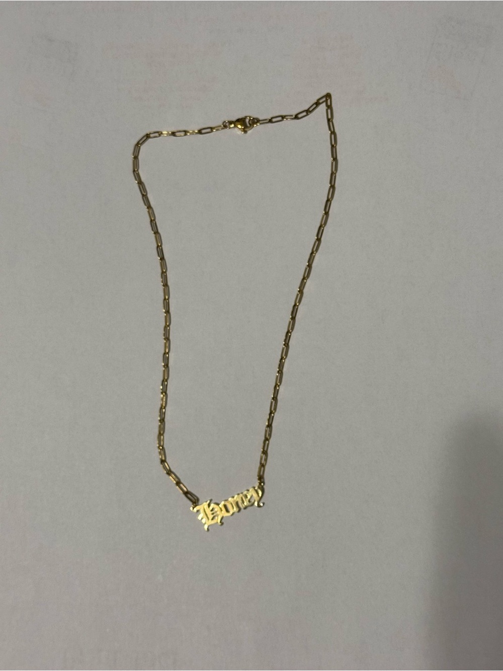 18k Gold Old English 'Honey' Nameplate Necklace with Paperclip Chain - Picture 2 of 6